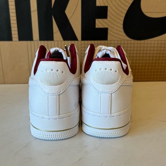 Final Sale!!! 🌺 NIKE 🌺 Nike Air Force 1 '07 SE  👟 - Picture 4 of 14